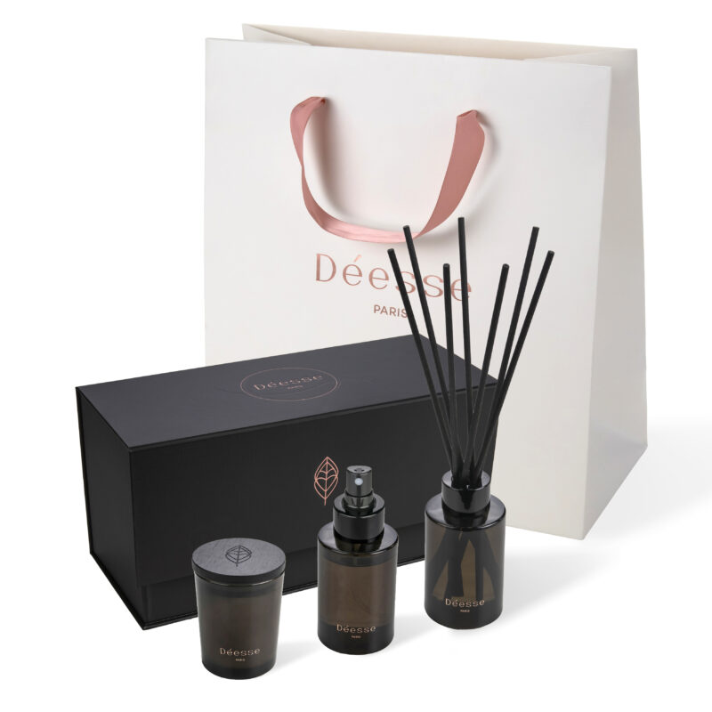 White Moonwake Gift set 1X70g  2X90ml - Image 3