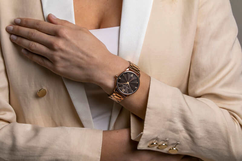 Coco Rose Gold Link - Image 16