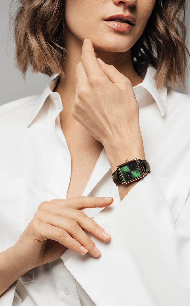 Elisabeth Brown Leather - Image 16