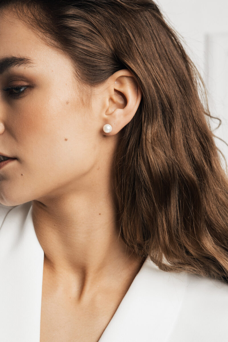 Diane Pearl Rose Gold Stud Earrings - Image 8