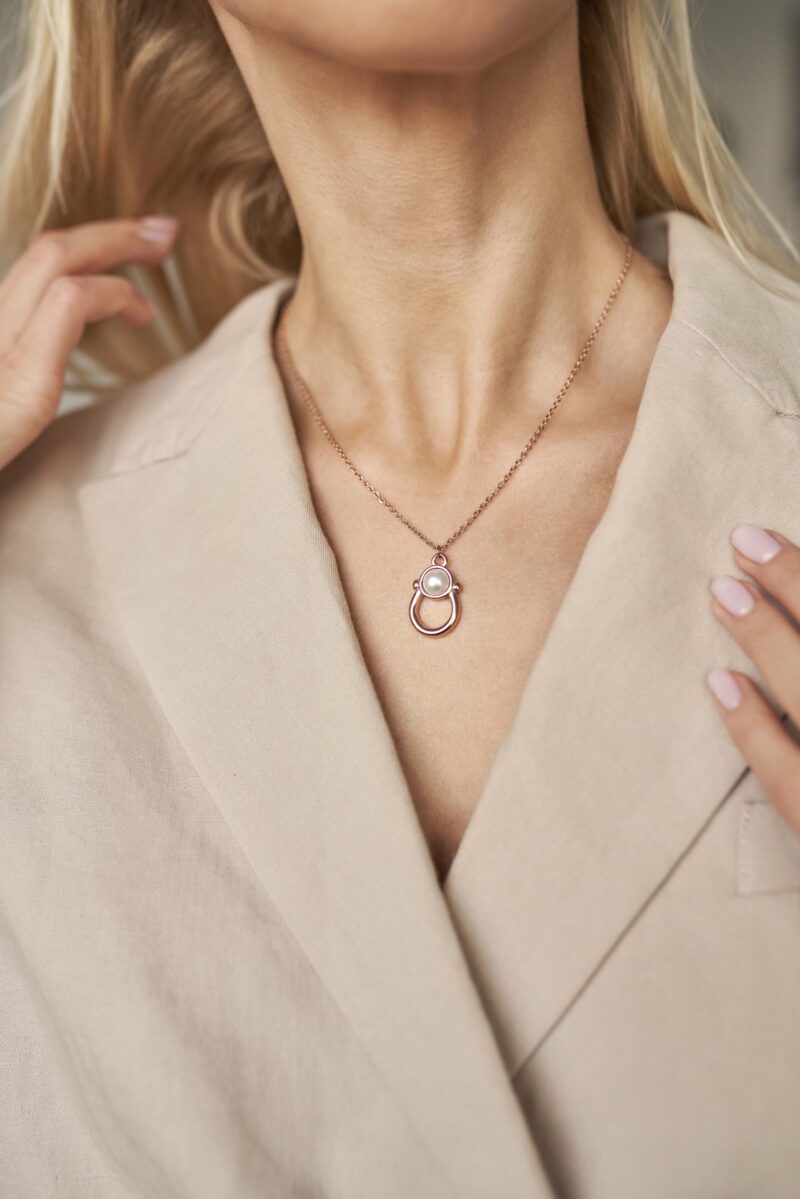 Ada Rose Gold Necklace - Image 4