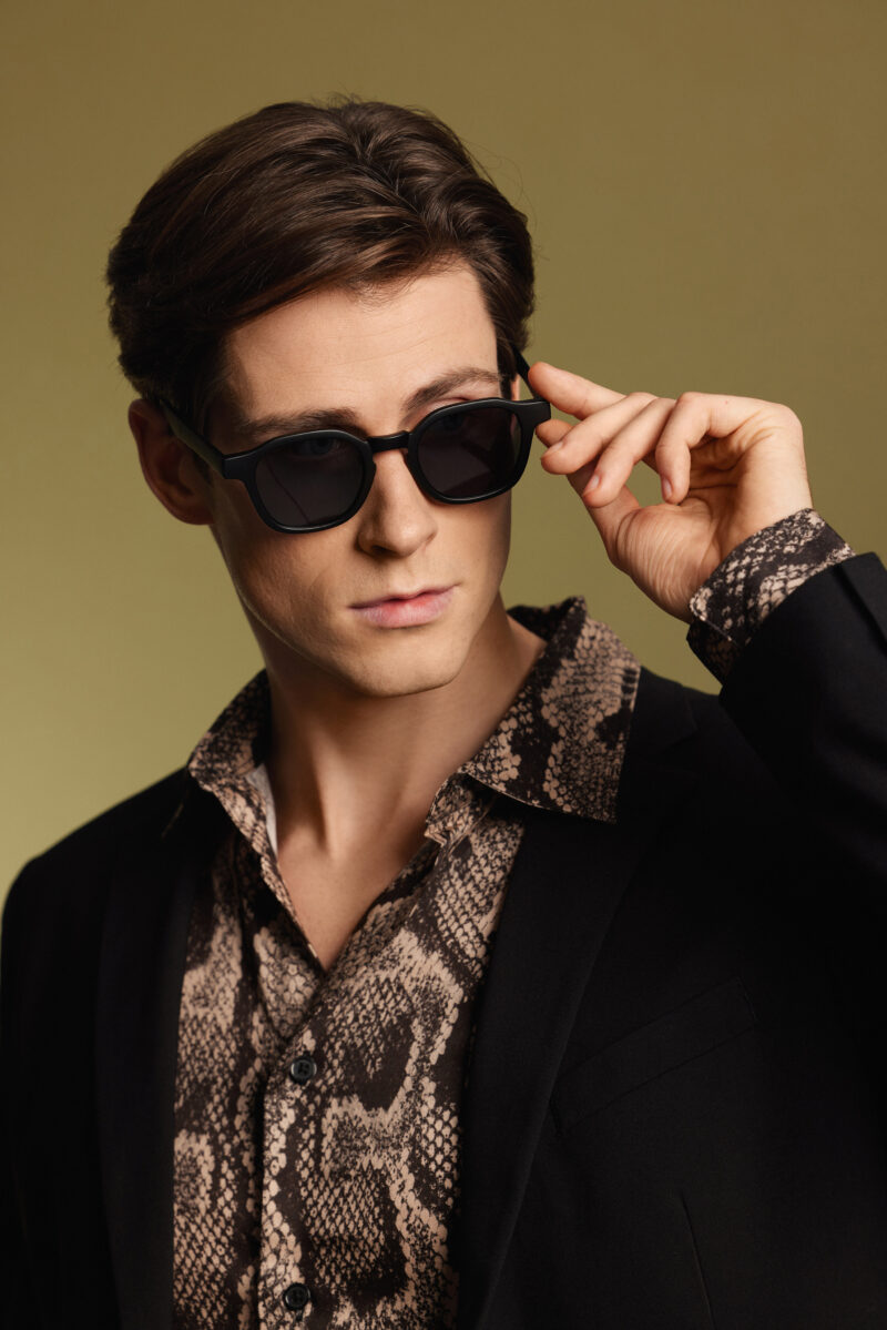 Believer Black - Image 13