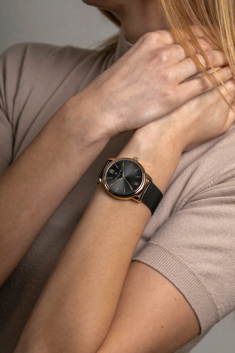 Geneva black mesh - Image 19