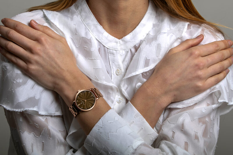 Lucerne rose gold mesh - Image 16