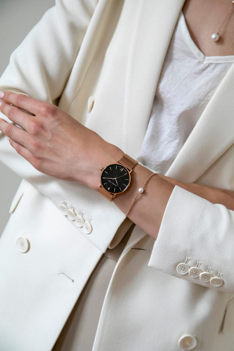 Naomi set in Rose Gold - Image 8