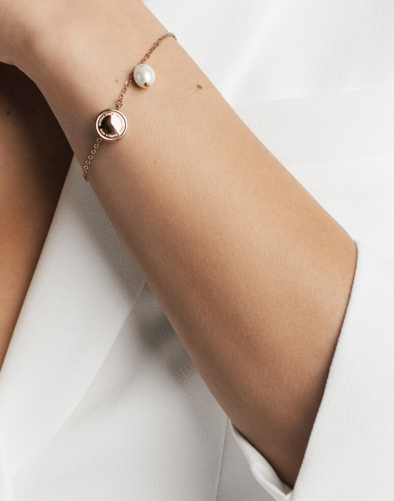 Naomi set in Rose Gold - Image 9