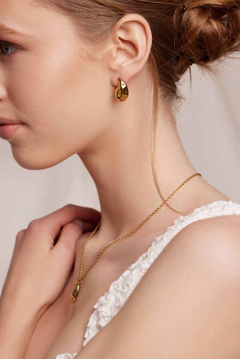 Lirien in Gold - Image 3