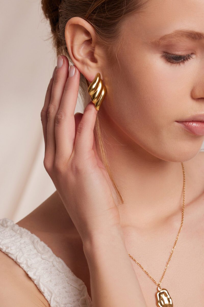 Orisca  in Gold - Image 3