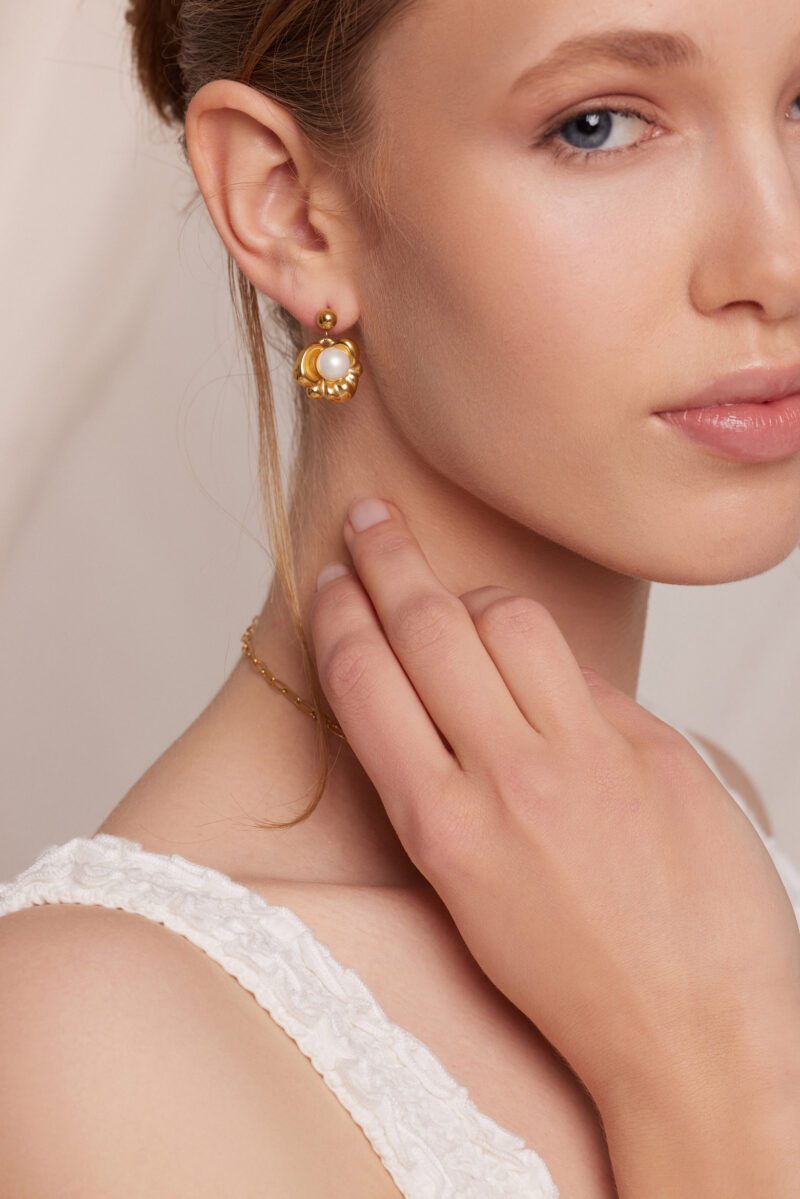 Oceira in Gold - Image 2