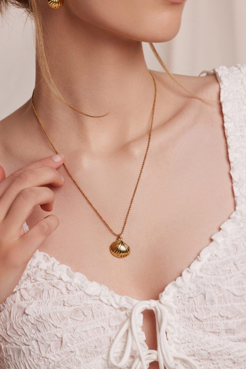 Mariner in Gold - Image 4