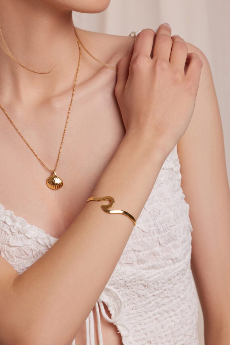 Wavelle Set in Gold