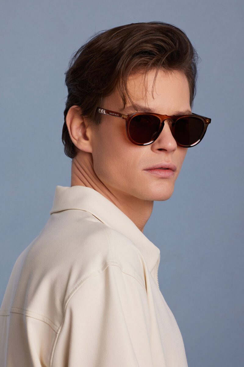 METROPOLITAN BROWN - Image 2