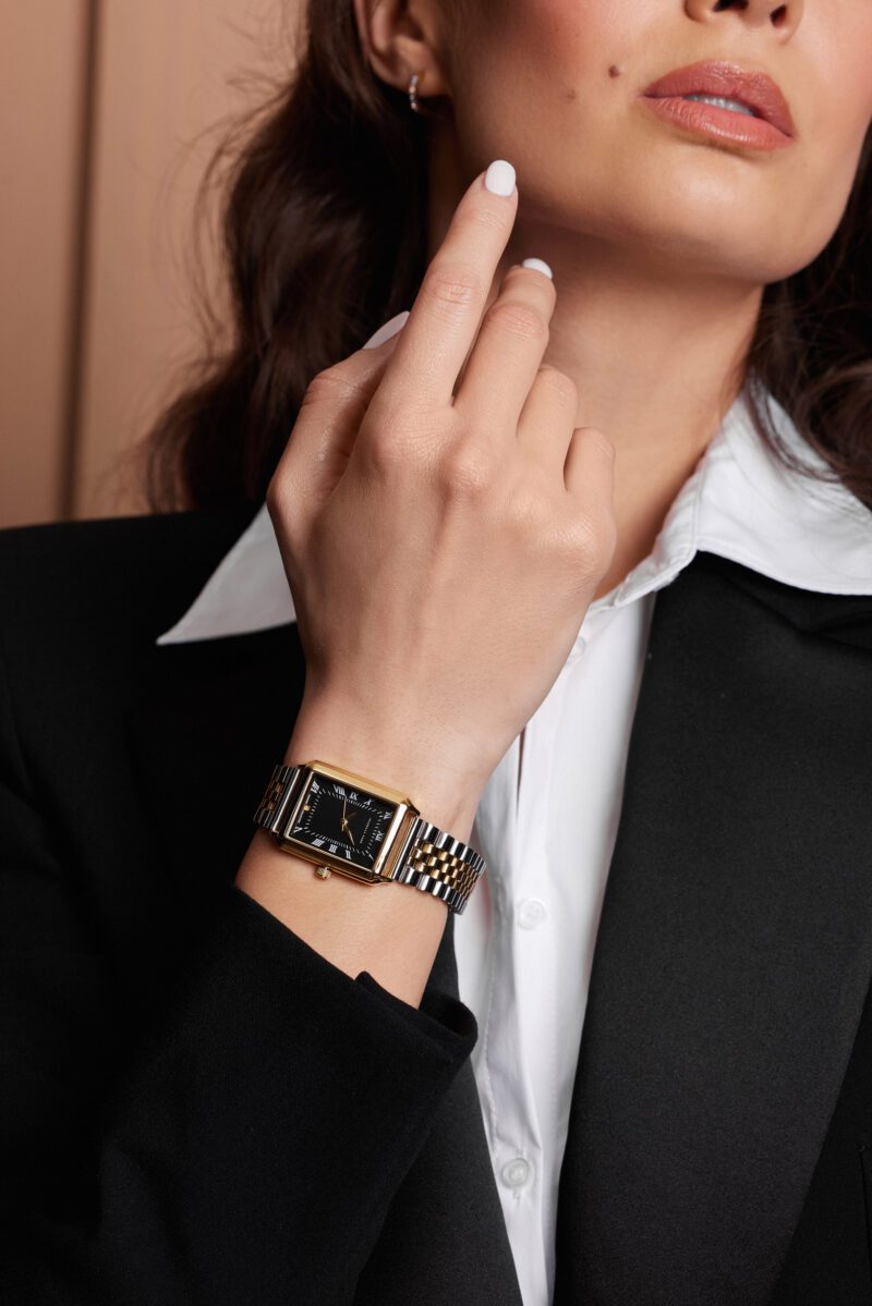 Elene set in Gold - Image 2